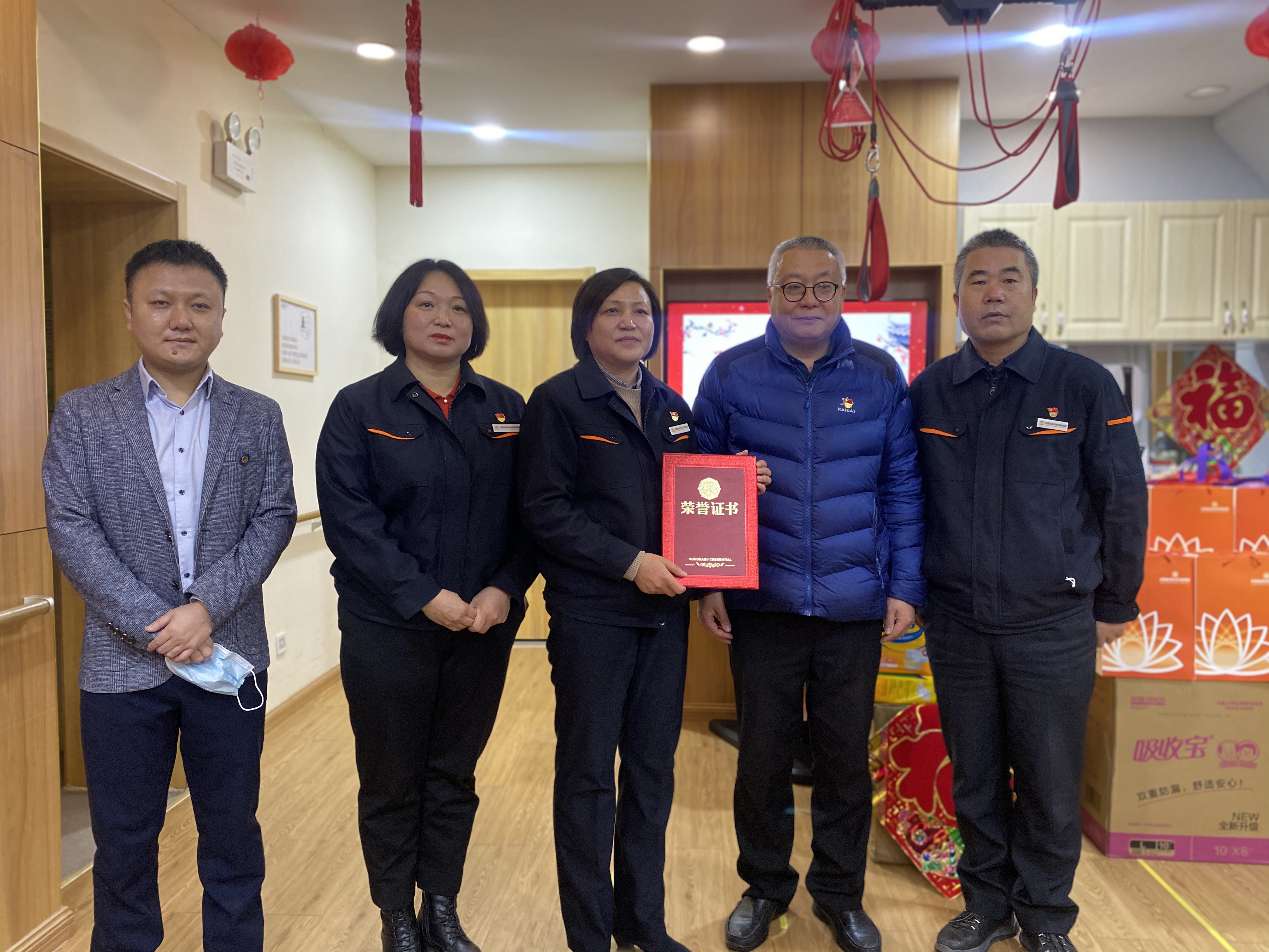 维多利亚老品牌vic(集团)官方网站