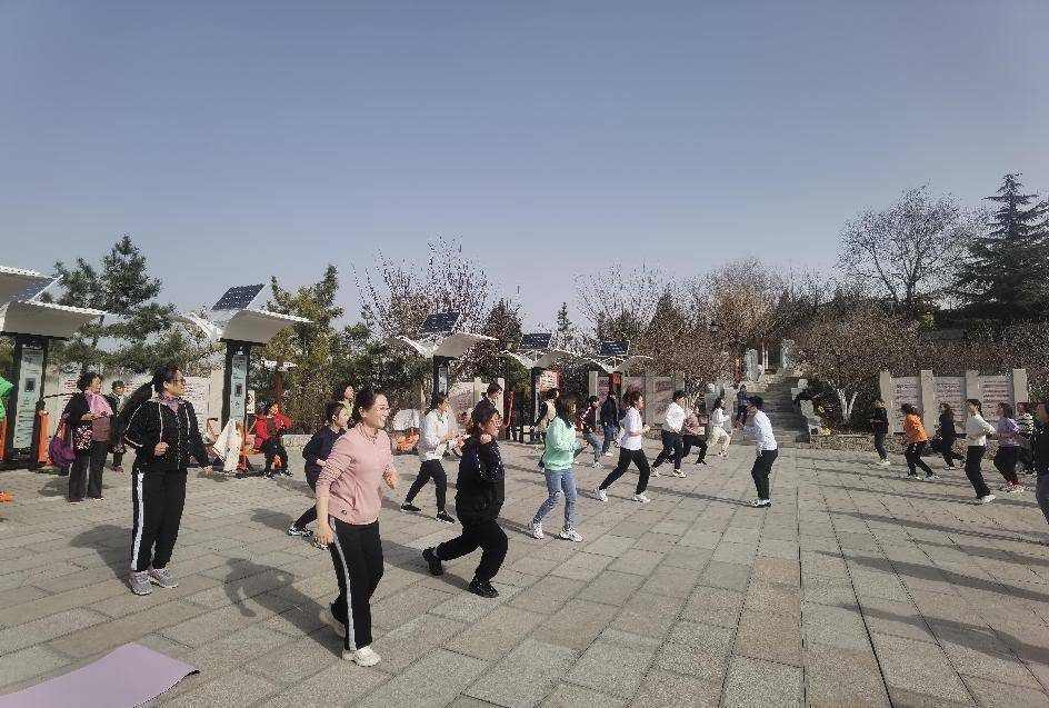 维多利亚老品牌vic(集团)官方网站
