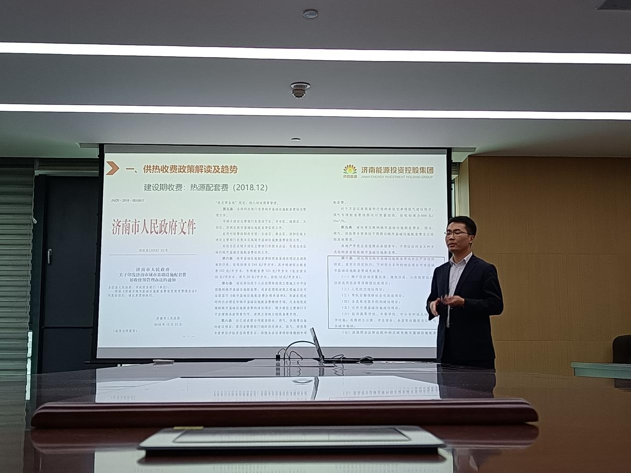 维多利亚老品牌vic(集团)官方网站
