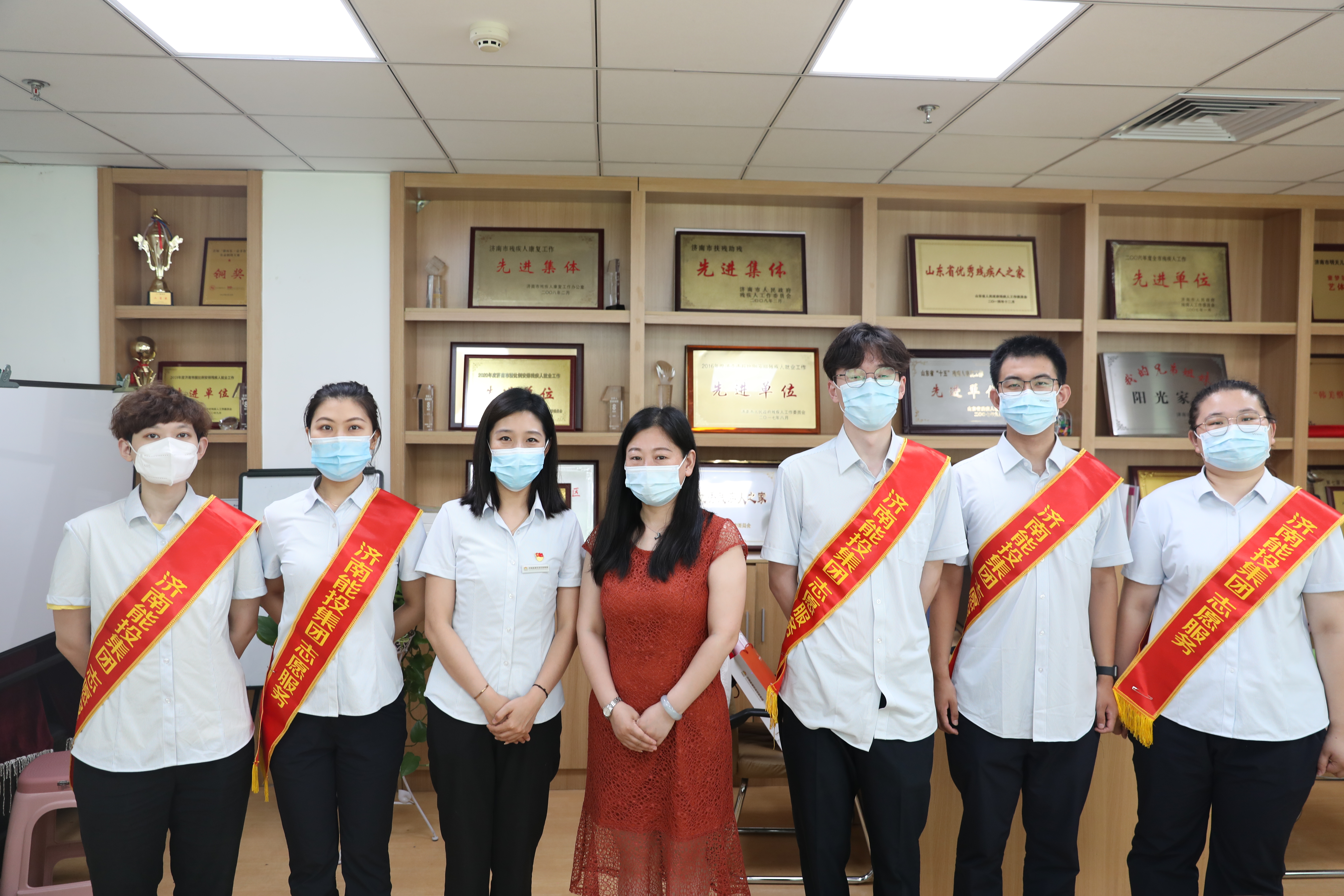 维多利亚老品牌vic(集团)官方网站
