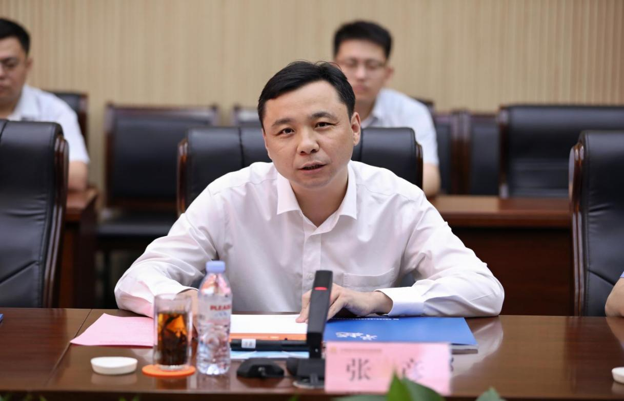 维多利亚老品牌vic(集团)官方网站