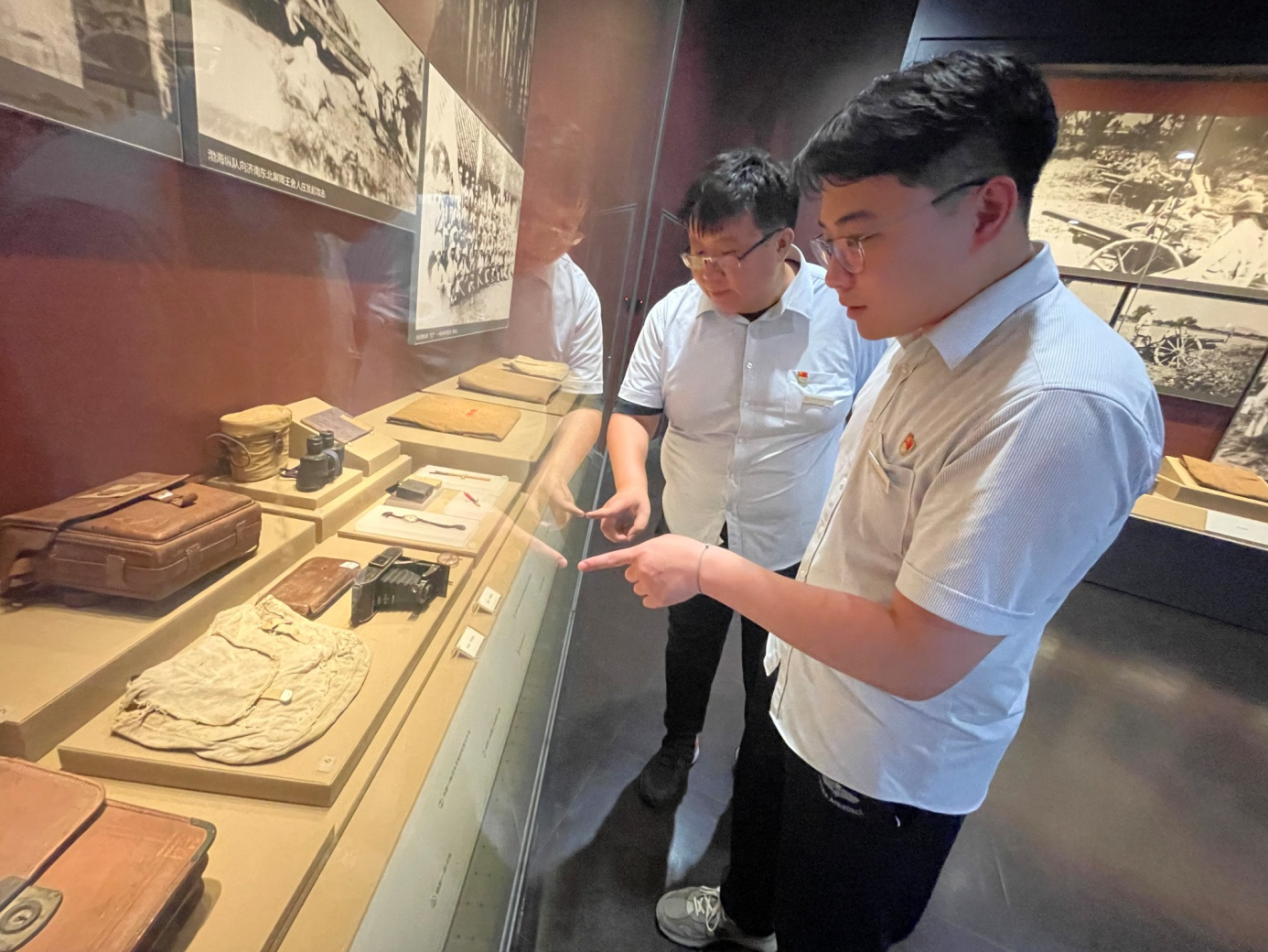 维多利亚老品牌vic(集团)官方网站