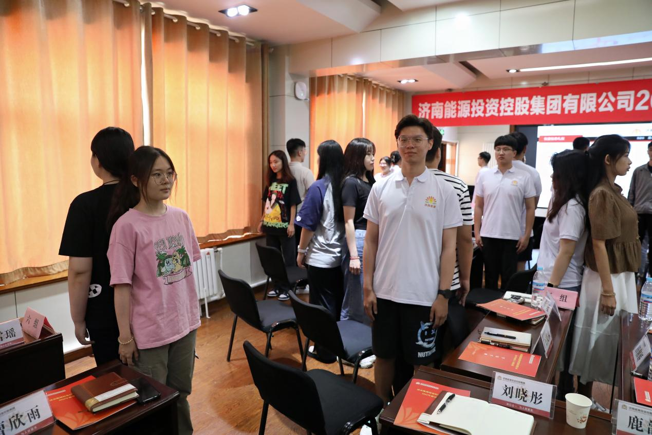 维多利亚老品牌vic(集团)官方网站