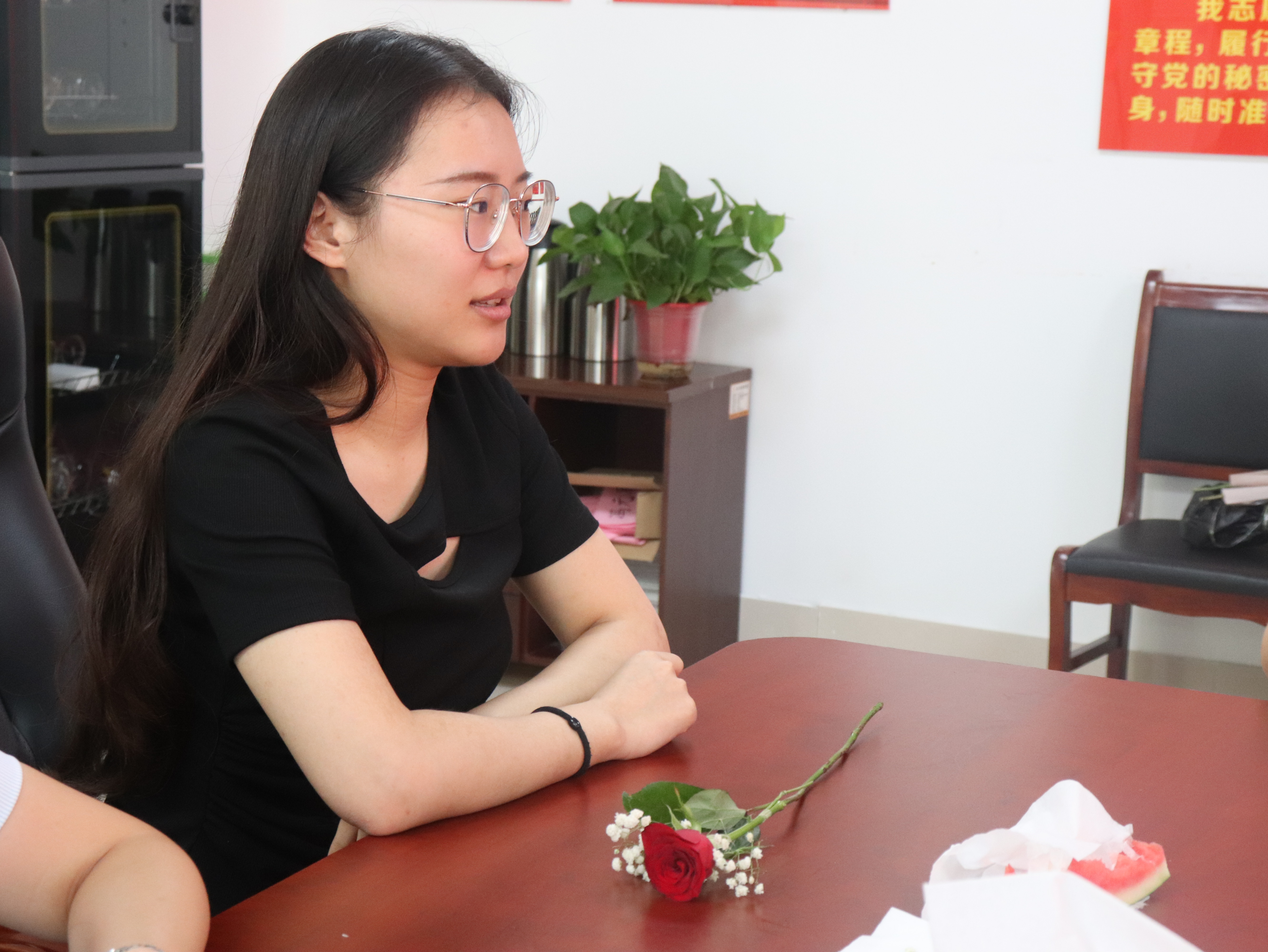 维多利亚老品牌vic(集团)官方网站