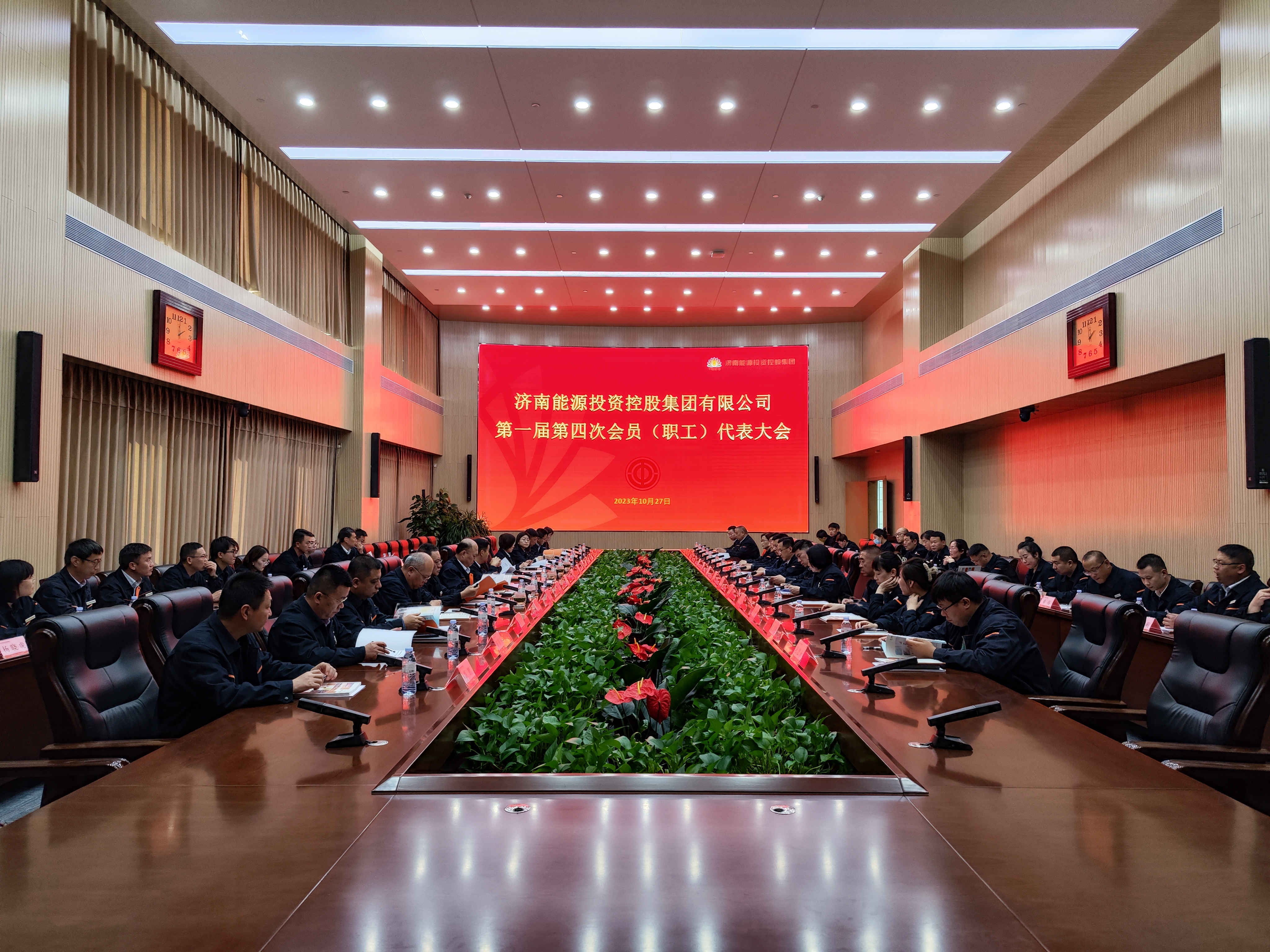 维多利亚老品牌vic(集团)官方网站