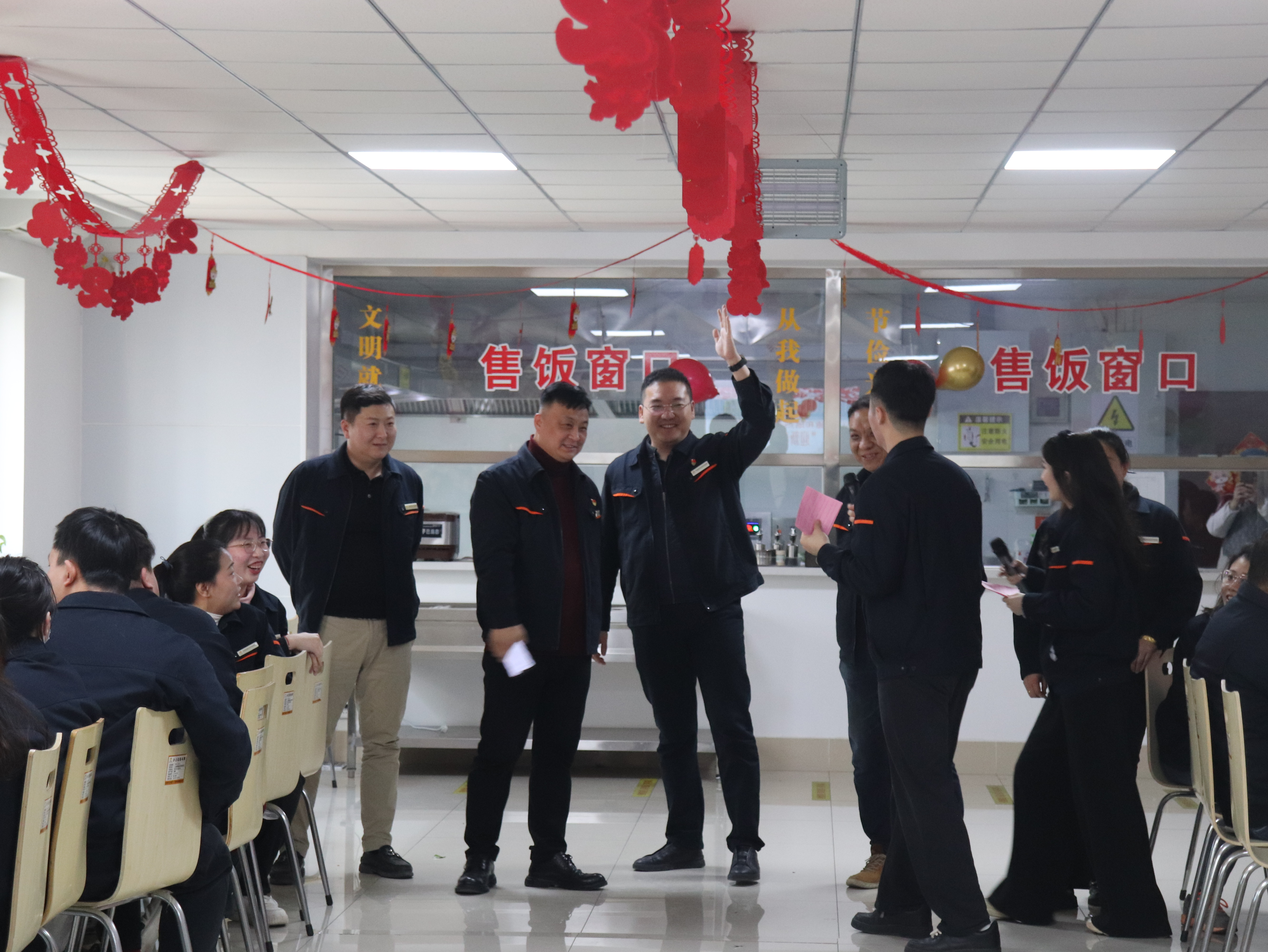 维多利亚老品牌vic(集团)官方网站