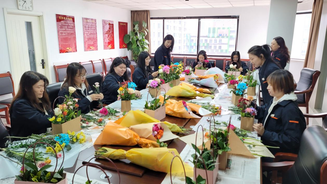 维多利亚老品牌vic(集团)官方网站