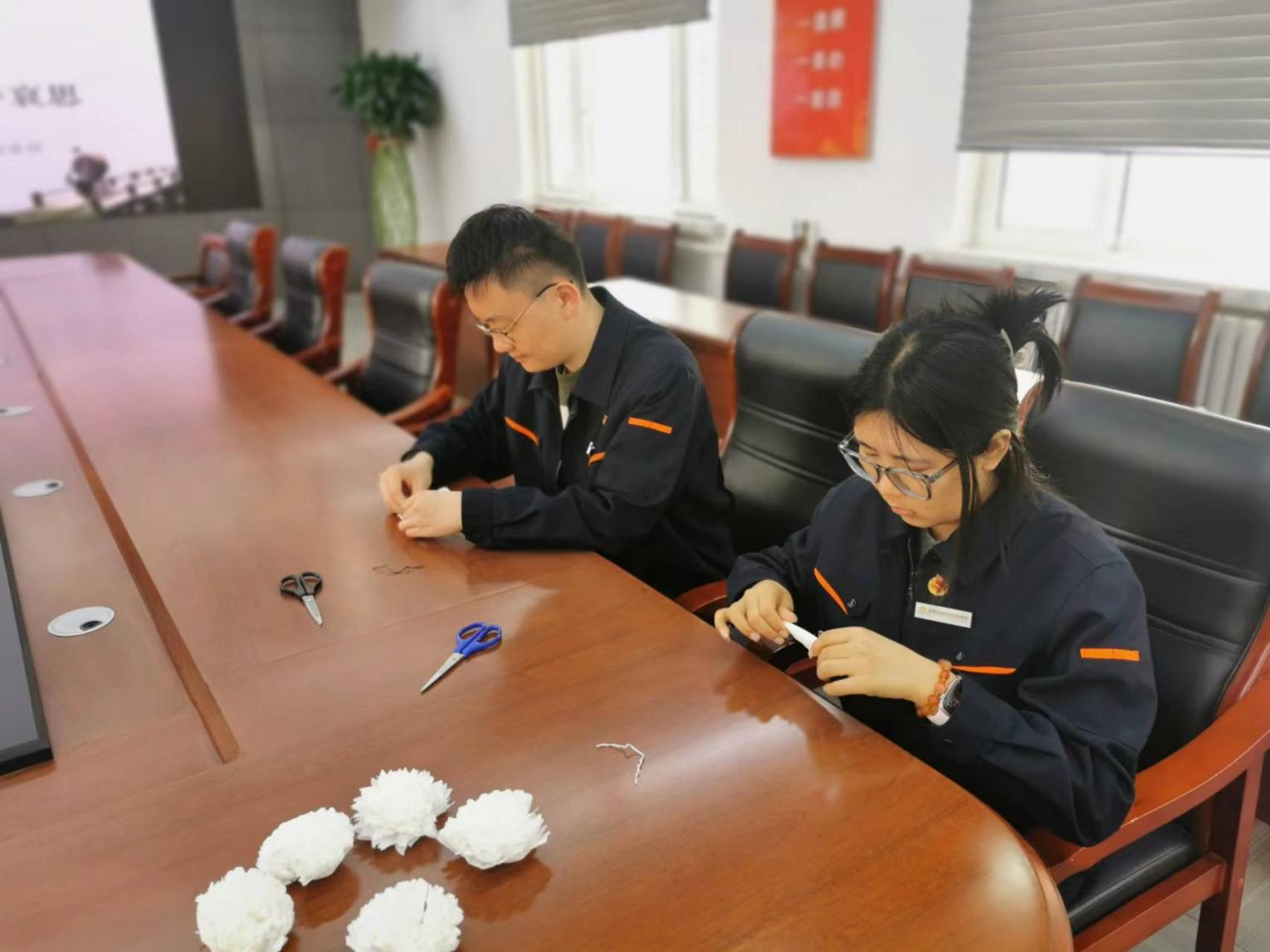 维多利亚老品牌vic(集团)官方网站