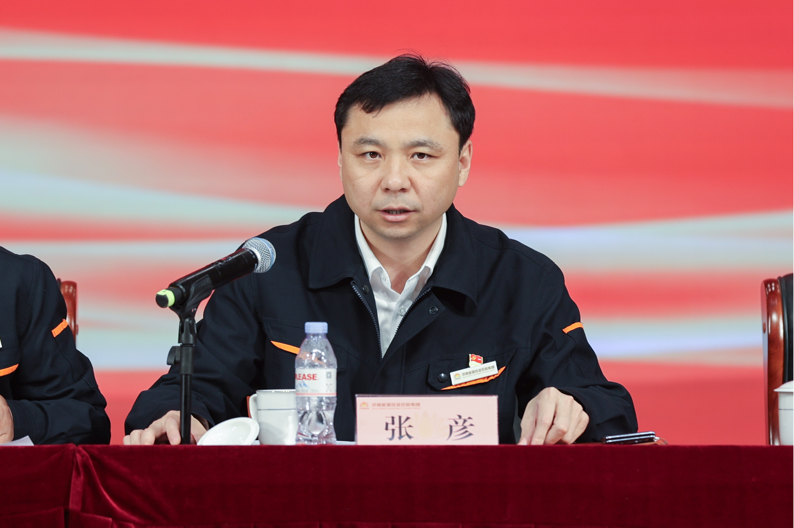 维多利亚老品牌vic(集团)官方网站