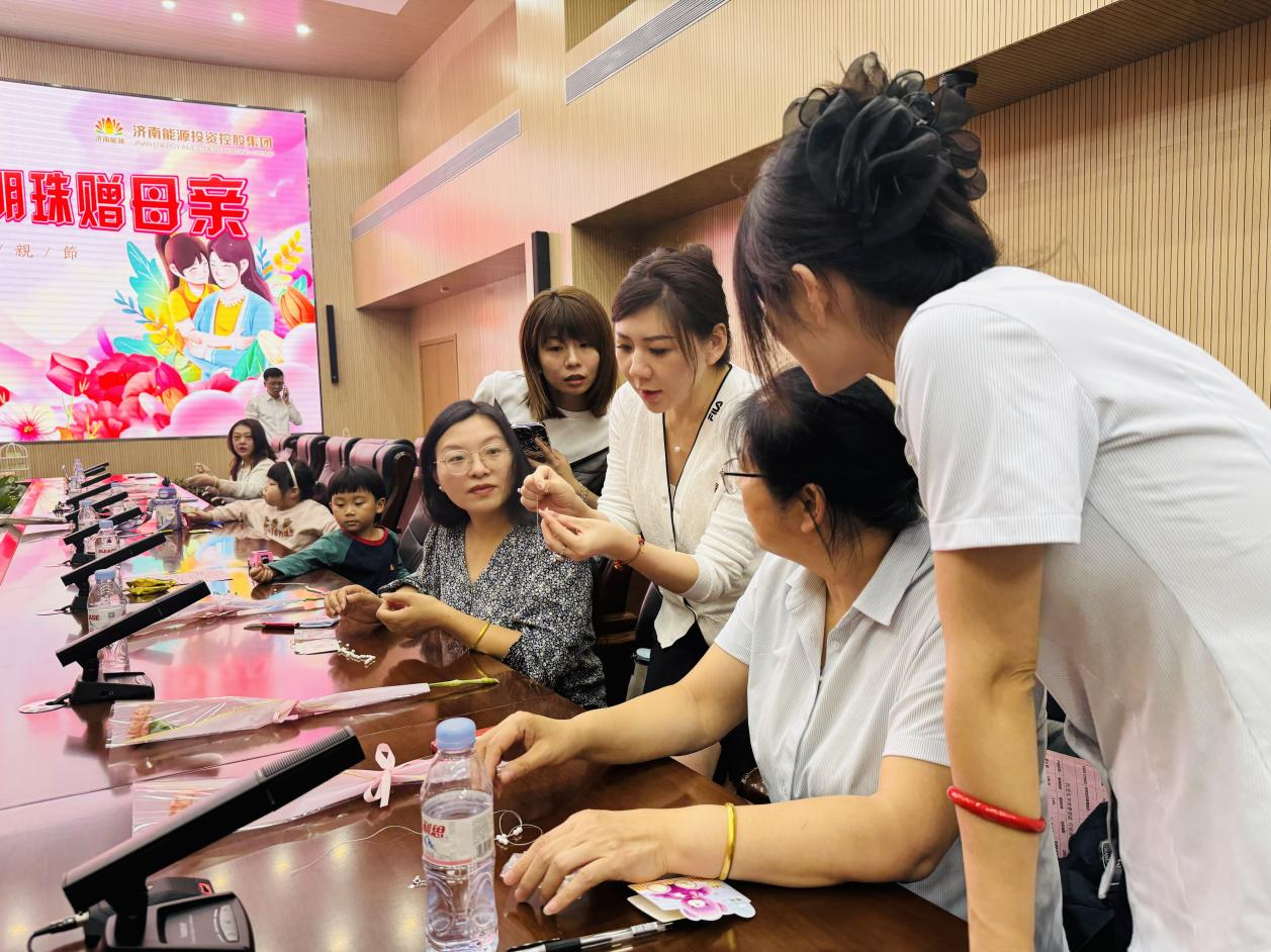维多利亚老品牌vic(集团)官方网站