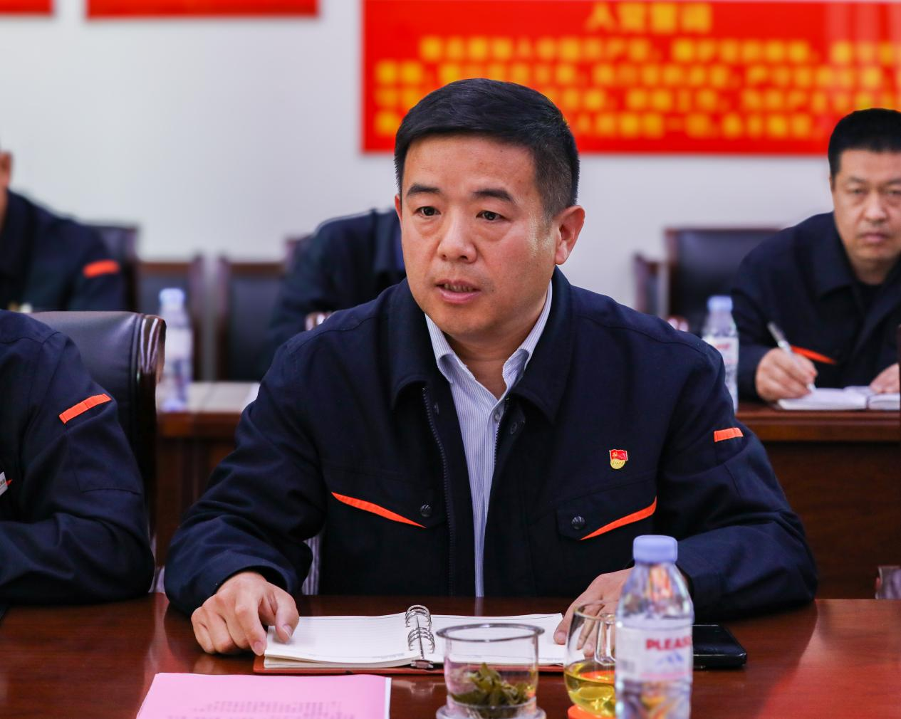 维多利亚老品牌vic(集团)官方网站